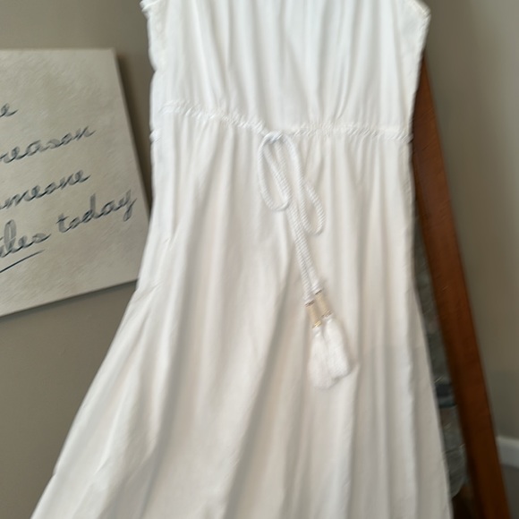 Beautiful cotton white dress - Picture 3 of 5